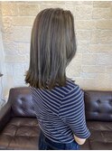 切りっぱなしボブ×ハイライト