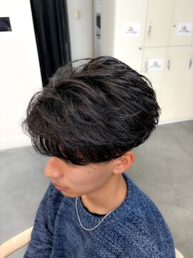 バース バイ ハピネス(BIRTH by happiness) 曲がる縮毛矯正/ニュアンスパーマ/フェザーパーマ