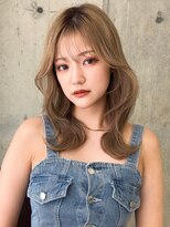 ロンドカスティーヨ 四日市(Lond castillo)&nbsp;【前川薫子】波ウェーブ くびれレイヤー 透明感ベージュ