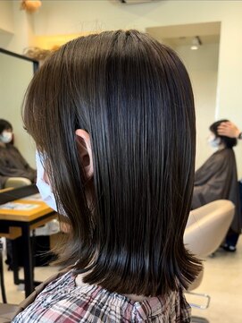 アローム(alom) スモーキーグレージュ