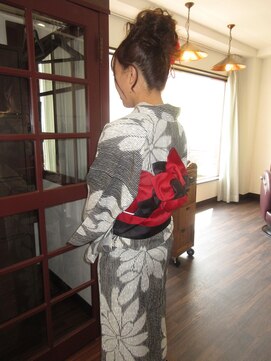 コア フィール ア デイ(COIFFURE A DAY) セットと着付け