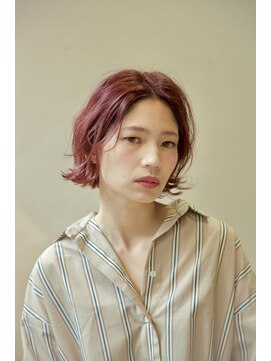 ニーィ バイ カータ(Niii by CARTA) 。。。Niii。。。ピンク×ボブ