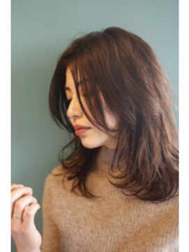 サングース(Sungoose) sungoose tokyoネオウルフウェーブパーマフォギーベージュ耳掛け