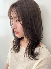 外ハネミディアム○ライトベージュ/髪質改善/韓国/前髪/天神大名