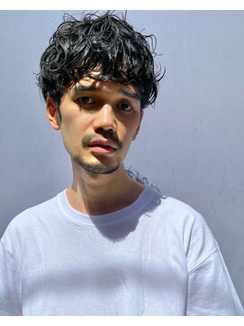 ユノ(juno) 大人メンズ束感ショートパーマ