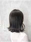 アッシュグレージュ×外ハネ