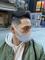 日本橋　コームオーバー　床屋　ナチュラルフェード
