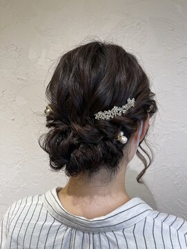 レナークソワン(LENAHC SOIN) ヘアセット