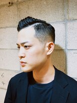 フランクスバーバーザスタンド(Frank’s barber the stand)&nbsp;ナチュラルフェードサイドパートえ