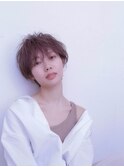 ショートカット丸みショート耳掛けひし形小顔 10代20代30代