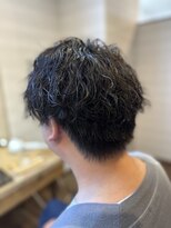 サン 都賀店(san)&nbsp;刈り上げセンターパート/ブルーブラック/フェザーパーマ/都賀