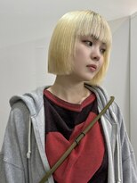 サクラ オモテサンドウ(SAKURA) 抜きっぱなし×丸くならないボブ×ぱっつん前髪