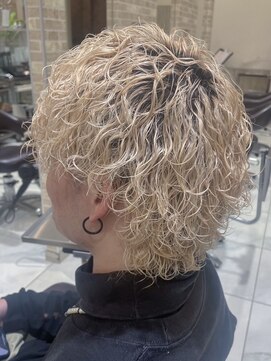 グランデュール 東静岡池田店(GRANDEUR) 波巻きスパイラルパーマウルフカットツイストパーマメンズパーマ