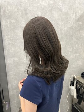 ネウィ ハウオリ 札幌駅前(newi hau'oli) ダークアッシュシアーカラーヘアケア特化型