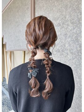 サリーワンフォーワン(Sally 141) ツイン編みおろし