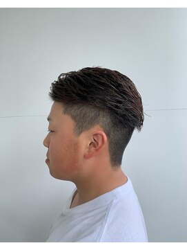 ファイブ ヘアー(FIV hair) メンズツーブロックスタイル