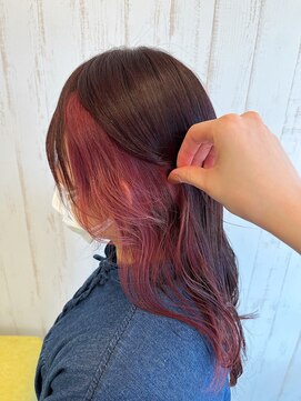 シュカブラ スパングル(Skovla Spangle) イヤリングカラーピンク