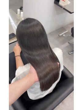 コア 梅田(Core) 髪質改善 艶髪 愛され 韓国風 前髪カット 小顔 梅田