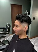 MEN’S HAIR/サーフカール/刈り上げセンターパート/柏