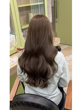 イオエ 西梅田(ioe) ブリーチなしカラー／髪質改善/ミルクティーベージュ/小顔へア