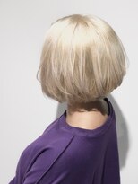 アディクト 綾瀬(ADDICT)&nbsp;【ADDICT_YuuYa】ホワイト_センシュアルショートインナーカラー