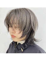 クク(QUQU)&nbsp;グレージュとウルフ