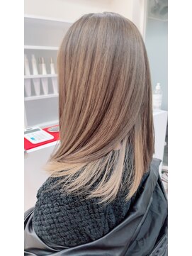 ホワイト(WHITE) インナーカラー