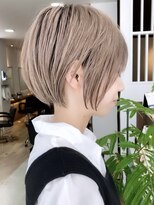 ビュー フクオカ(VIEW FUKUOKA)&nbsp;黒染め似合わせカットショートボブ学割u24ヘアドネーション