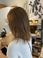 キクロス(kicros)&nbsp;ハイトーンベージュ×レイヤースタイル