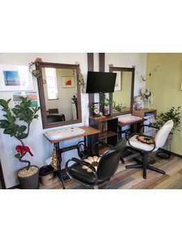 お客様とStylist、２人だけの完全マンツーマンサロン＊髪のお悩みも周りを気にせずご相談いけだけます◎