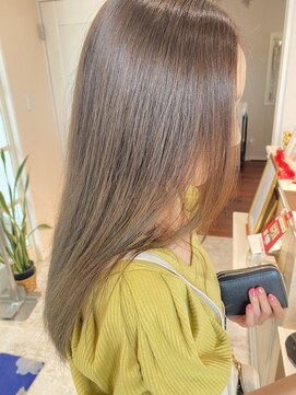 ユイバイラドンナ(Huit by LADONNA) ブリーチ毛でも叶う美髪★酸性縮毛矯正