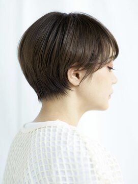 ピークアブー アヴェダ アトレ恵比寿(PEEK-A-BOO AVEDA) ショート　ハンサムショート　耳かけショート　松崎