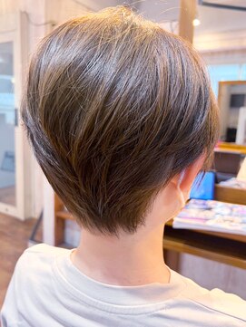 カミビトグロウ(kamibito glow) 20代30代40代大人可愛いアッシュベージュハイライト立体感小顔