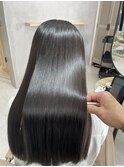 乾かすだけでまとまる朝楽ストレート【髪質改善/縮毛矯正】