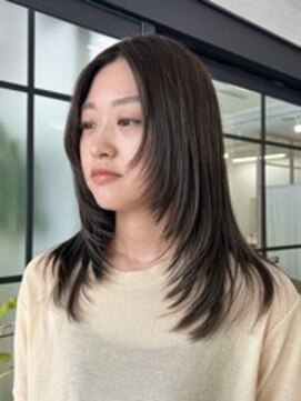 エレノア 自由が丘店(Eleanor) 顔まわりレイヤー　レイヤーカット　ミディアムレイヤー