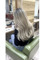 ジゼル(gisele)&nbsp;(小山)シャドールーツ