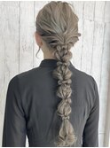 編みおろしヘアアレンジ