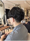 、