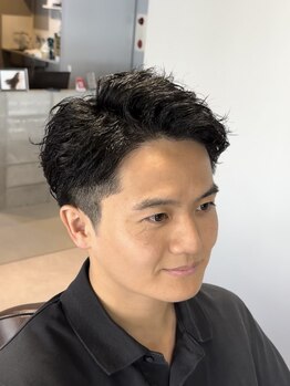 シード(SEAD)の写真/【メンズ専門】好印象を与える清潔感あるスタイルをご提案。デキる男の身だしなみはSEADにお任せください。