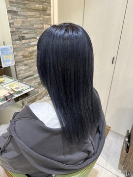 コム(com by neolive) アッシュパープルで赤み無しカラー♪♪