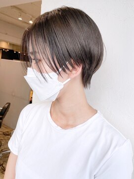 シオン(shion) ショート韓国ヘアおくれ毛前髪カット_ba345051