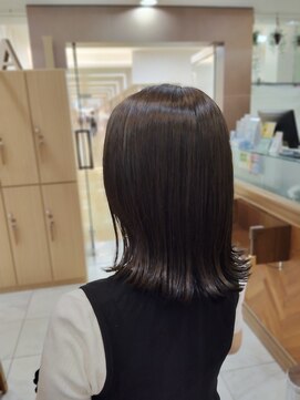 アパルトメント ジェシカ(l'appartement de Jessica) 艶ボブ