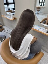 シカ 神戸三宮元町店(Cica)&nbsp;髪質改善 ストレート グレージュ 神戸三宮元町 縮毛矯正 美髪