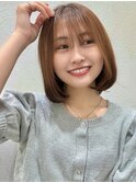 ナチュラルストレートボブ大人ガーリーカーキベージュ内巻きボブ