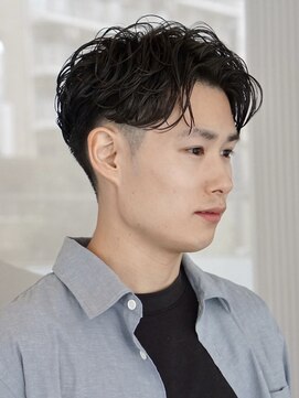 ガーデンヨコハマエスト(GARDEN YOKOHAMA est) ツーブロックショート ルーズパーマ ショート