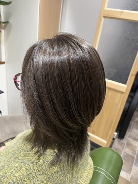 白髪ぼかしハイライト/ウルフレイヤー