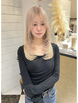 髪屋 紬 レイヤーカット/顔周りカット/ミルクティーベージュ