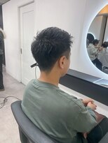 グランドライン(GRAND LINE)&nbsp;《GRANDLINE友田千栄》黒髪ツーブロスパイキーヘア　韓国ヘア