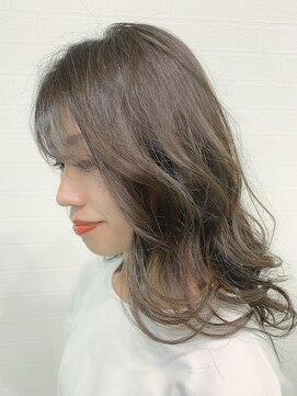 ドライブアンドビジョン 池袋(Drive&Vision) かきあげロングカーキグレージュ[池袋/インナーカラー/髪質改善]