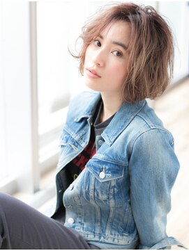 ロット 横浜(lot) ニュアンスウェーブボブ×似合わせカットショート[横浜駅]